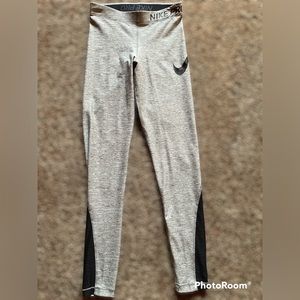 NIKE PRO Workout Exercise Pants